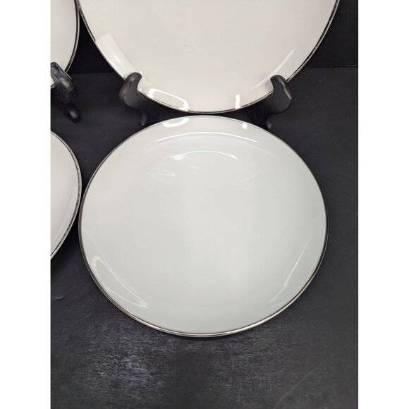 Royal M by Mitashoten Platinum Knight M109 White Coupe Salad Plate Set of 4 - Picture 5 of 9